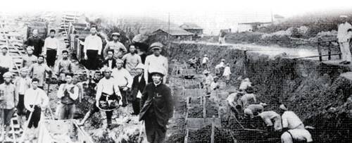 일제강점기 당시 일본은 아시아태평양 전쟁에 조선인들을 군인과 군무원, 노무자 등으로 강제동원해 전쟁에 참여시켰다. 강제동원된 조선인 중 상당수는 일본을 비롯해 중국, 동남아시아 등 전 세계 곳곳으로 끌려간 뒤 끝내 고향 땅을 밟지 못한 채 현지에서 눈을 감았다. 행정안전부 제공