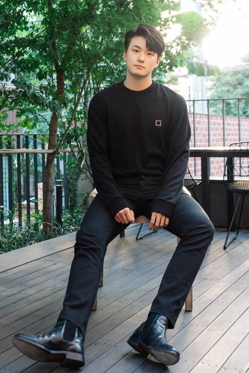 배우 신승호가 최근 MBN스타와 만나 인터뷰를 진행했다. 사진=킹콩 by 스타쉽