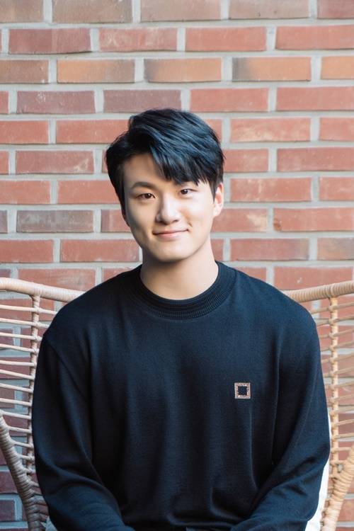 신승호가 배우 조인성이 롤모델이라고 고백했다. 사진=킹콩 by 스타쉽