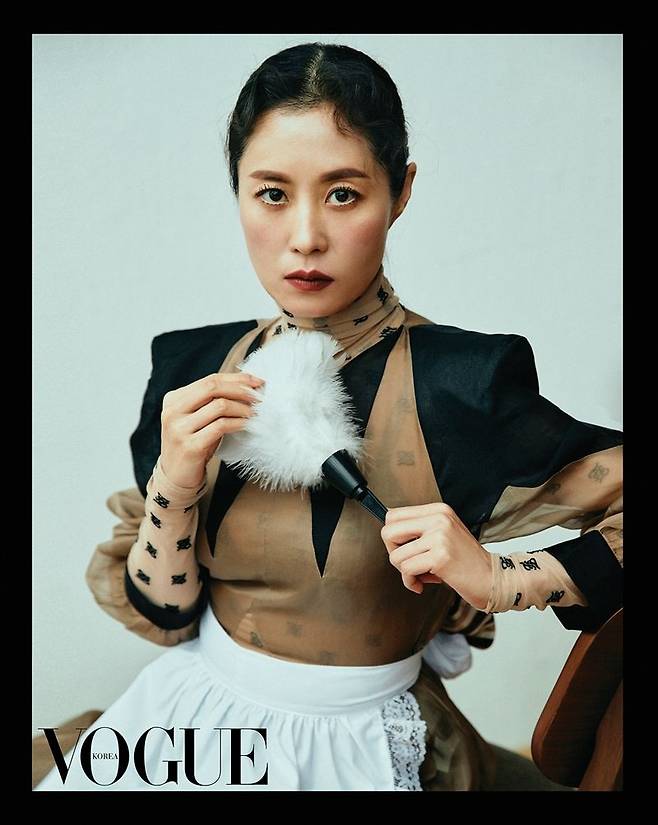 문소리가 기획, 모델로 참여한 보그 코리아 화보 (사진=보그 코리아 제공)