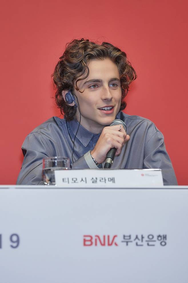 ▲ 제24회 부산국제영화제를 찾은 '더 킹:헨리5세'의 티모시 샬라메. ⓒ넷플릭스