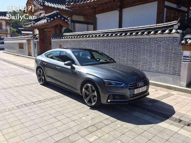 아우디, A5 스포트백