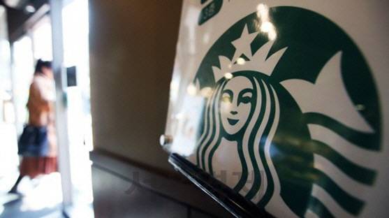 서울 시내 한 스타벅스 매장 모습/연합뉴스