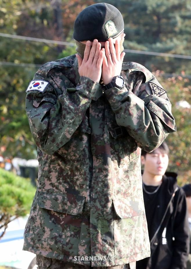 [★화보]'GD IS BACK'