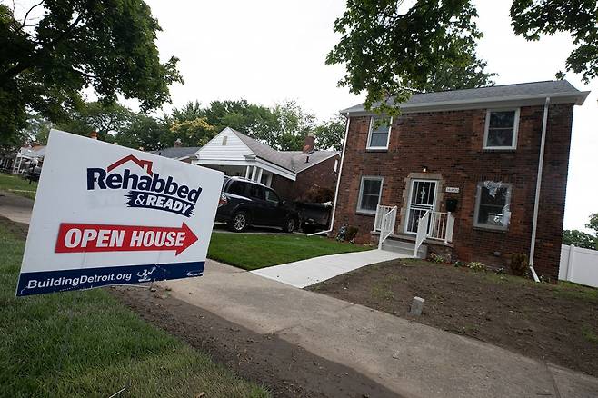 ⓒ시사IN 이명익디트로이트 토지은행은 방치된 주택을 수리해 되파는 ‘리햅&레디’ 프로그램을 운영한다.