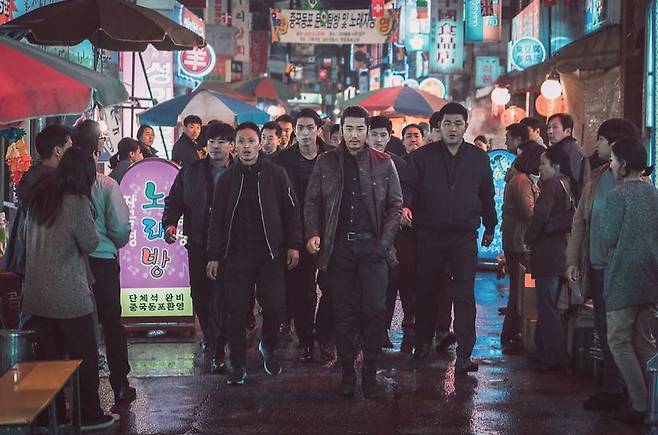 국내에서 활동하는 중국 조선족을 그린 영화 '범죄도시'의 한 장면.