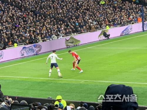 런던 | 이동현통신원