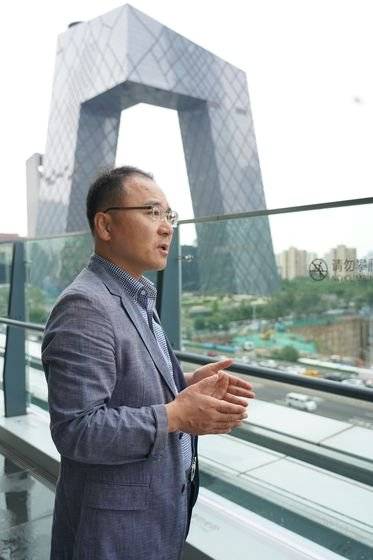 원영재 기후변화실천연대 대표가 베이징 미세먼지 정책에 대해 설명하고 있다. [사진 유선욱]