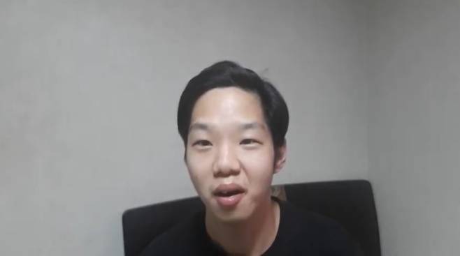 '설리 남자친구입니다'라는 유튜브 영상을 올린 한 유튜버. 해당 영상에 대해 "추모 영상일 뿐"이라고 해명했다. / 사진 = 유튜브