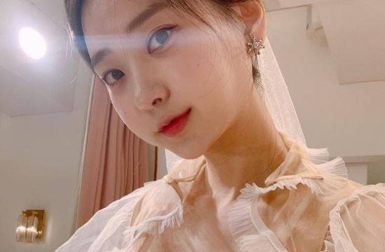 25일 결혼 소식을 발표한 모델 신재은. 신재은 인스타그램