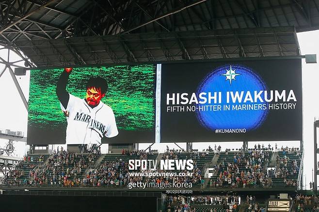 ▲ 이와쿠마 히사시의 노히터를 축하하는 시애틀 매리너스.