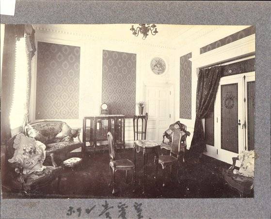 수많은 인사들이 거쳐갔던 웨스틴조선호텔 201호실. [사진 웨스틴조선호텔]