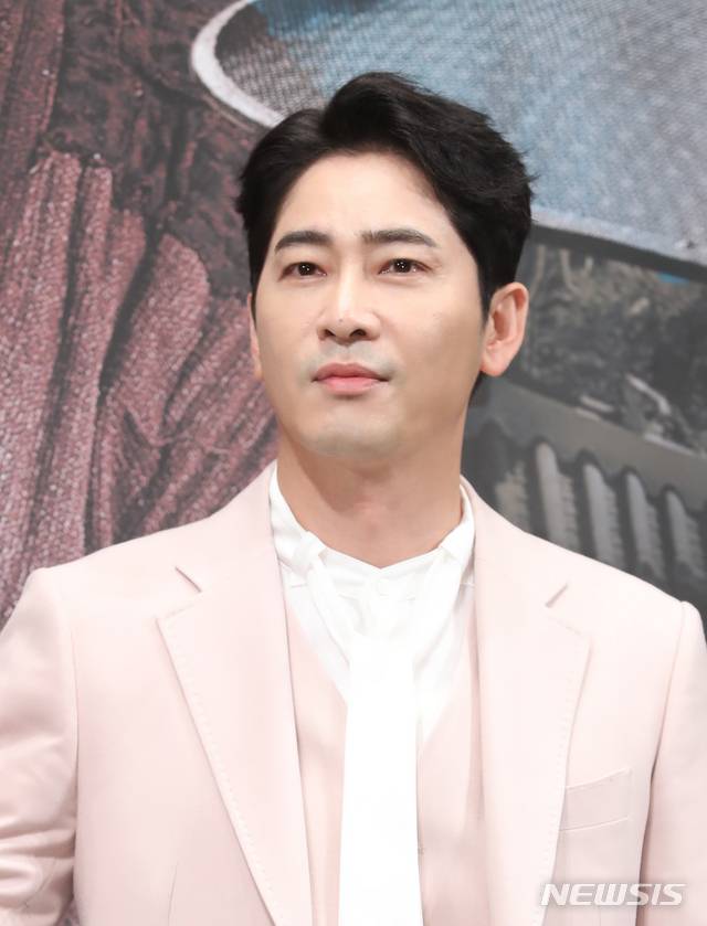 강지환