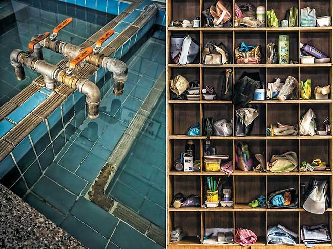 (왼쪽부터)'원삼탕'의 수동 급수 시설. 서울 '원삼탕' 단골들의 '세면 백(세면도구를 넣은 가방)' 보관함./ 이신영 영상미디어 기자