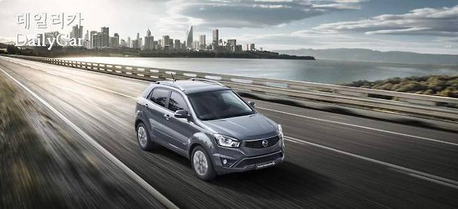 쌍용차 코란도C