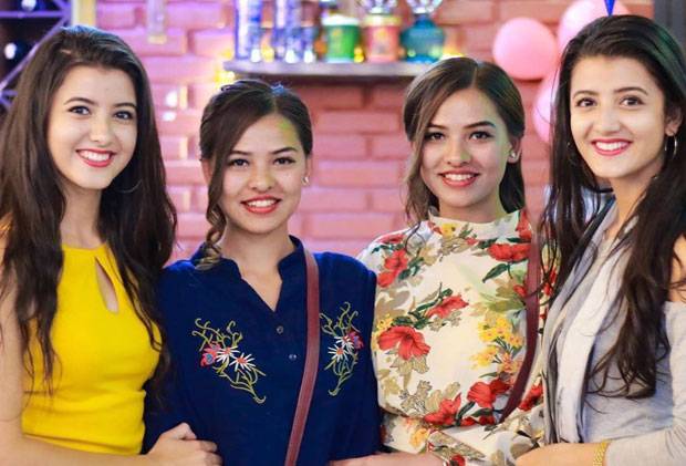 인도 SNS를 중심으로 가짜‘핀란드 미녀 장관 4인방’의 사진이 유포되는 해프닝이 벌어졌다.