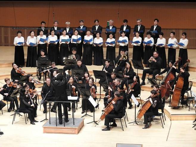 루카스 심포니 오케스트라