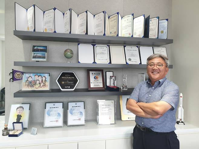 이성민 에버켐텍 대표는 “2025년까지 매출액 1000억원을 목표로, 원천 소재 기술을 융합해 4차 산업혁명을 선도하겠다”고 밝혔다. (사진=김호준 기자)