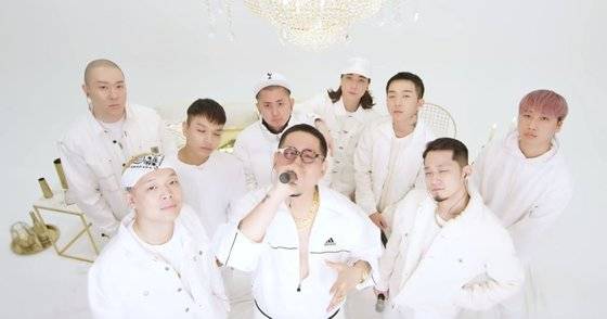 ‘다모임’에서 발표한 ‘아마두’. [사진 딩고]