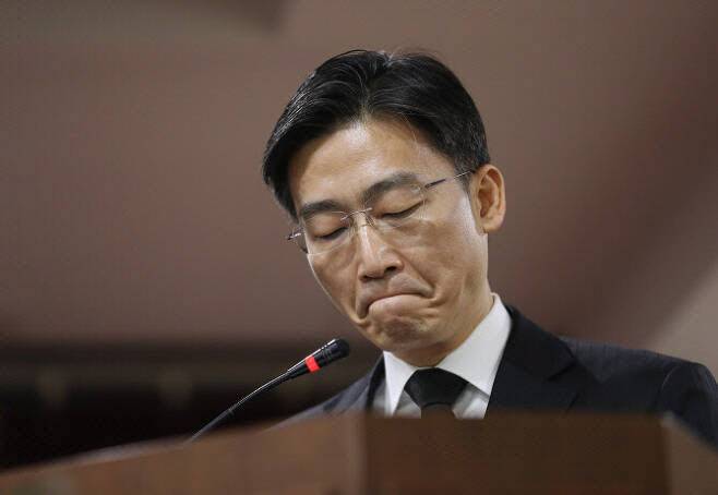 이국종 교수가 아주대병원 경기 남부권역 외상센터장 자리에서 물러났다. (사진=연합뉴스)