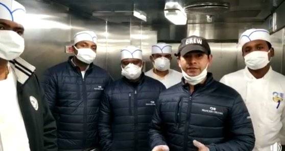 다이아몬드 프린세스호의 요리사 사르카르는 지난 10일 페이스북에 올린 영상에서