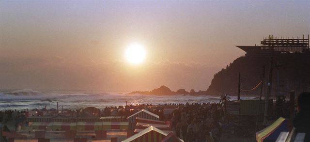 정동진 해돋이. 한국일보 자료사진