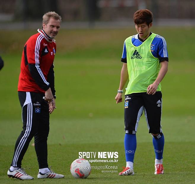 ▲ 유망주였던 손흥민의 함부르크 1군 정착을 이끈 핑크 감독