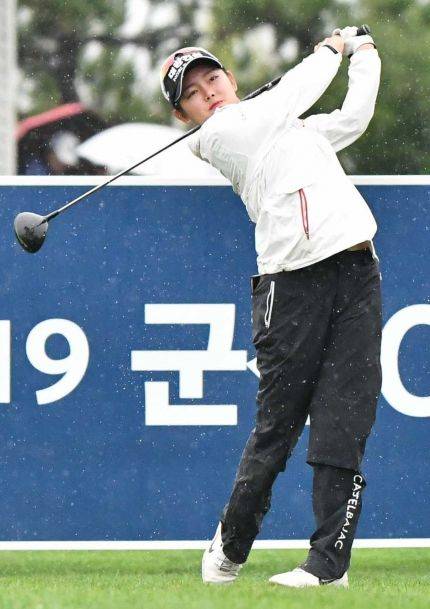 '제주 골퍼' 현세린이 KLPGA투어 데뷔 첫 해 '우승'과 '신인왕'에 도전한다.