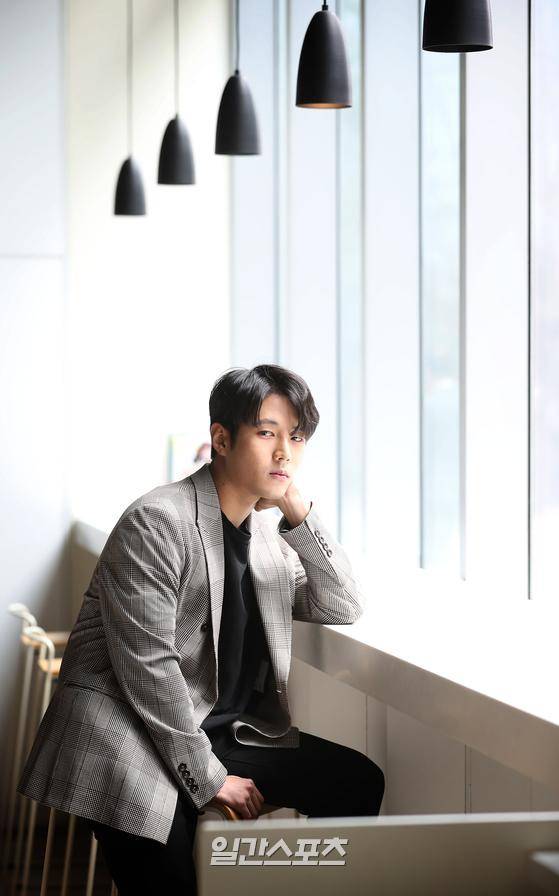 가수 김중연이 3일 오전 서울 마포구 상암동 JTBC에서 일간스포츠와 인터뷰를 가졌다.박세완 기자 park.sewan@jtbc.co.kr / 2020.03.03/