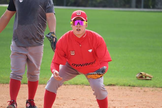 ▲ 철저한 계획 속에 움직이고 있는 유서준은 찾아올 기회를 놓치지 않는다는 각오와 함께 시즌을 준비하고 있다 ⓒSK와이번스