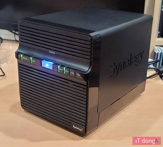 시놀로지 디스크스테이션 DS420j