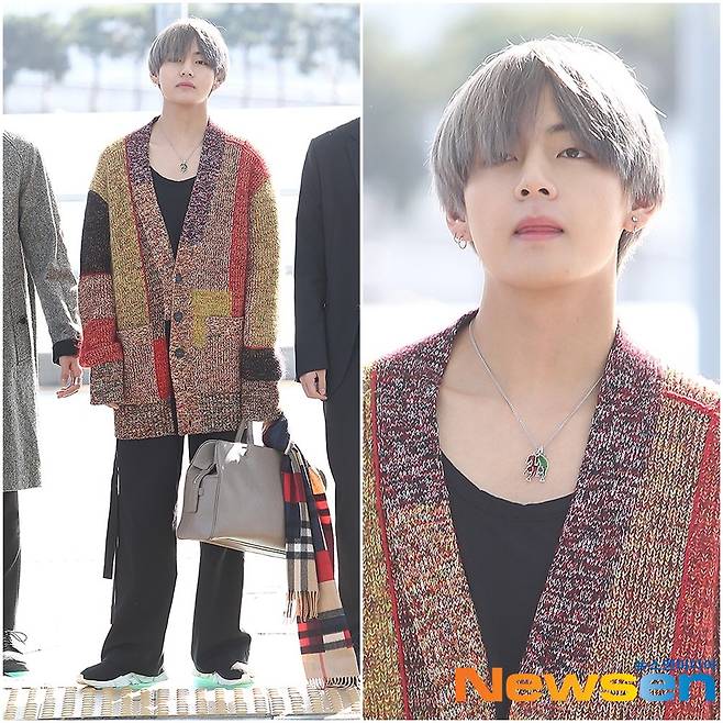 2017년 11월 14일 인천공항 출국, 절제된 화사함이 돋보이는 패턴.