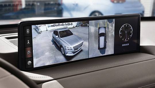 서라운드 뷰 모니터는 자동차 전후좌우에 장착된 카메라 영상을 조합해 주변 360도 상황을 보여준다. 주차할 때나 좁은 골목길을 통과할 때 시야 사각지대를 없애준다.  현대차 제공