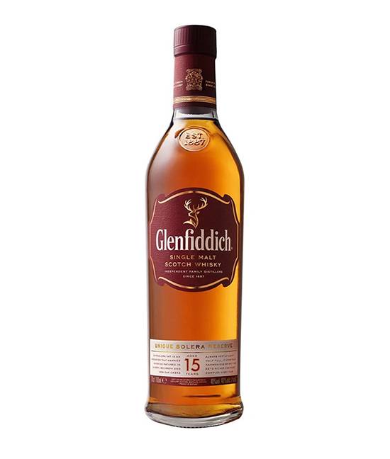 `솔레라 시스템`으로 준수한 풍미를 보장하는 싱글몰트 위스키 글렌피딕 15년./사진=홈페이지 캡처