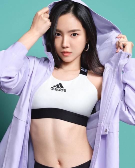 /사진=손나은 인스타그램 캡처