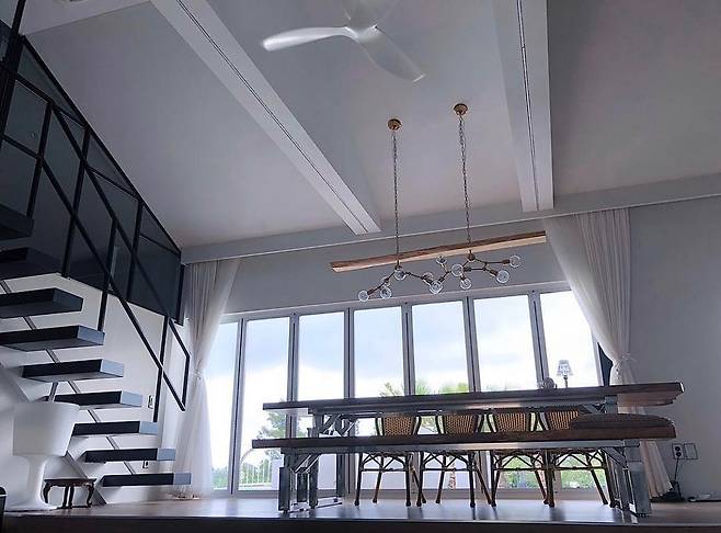 ▲ 진재영이 집 사진을 공개했다. 출처ㅣ진재영 SNS