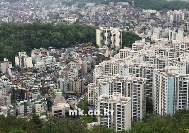 서울 서대문구 아파트 모습 [사진 = 강영국 기자]