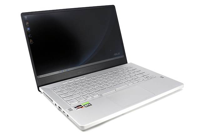 최신 공정의 AMD 라이젠 프로세서와 엔비디아 RTX 2060을 탑재했다.