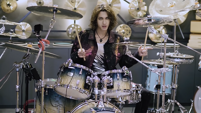 '드럼좌' 빅터. /사진=유튜브 '드럼좌' 캡처