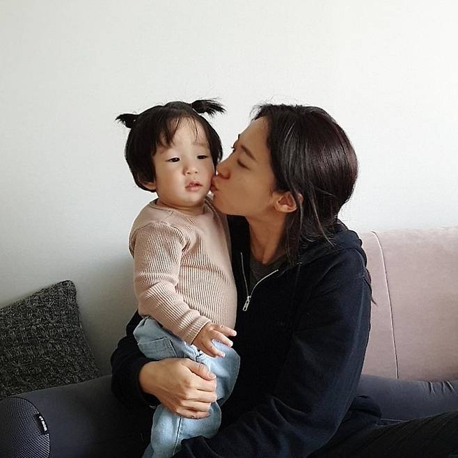 ▲ 이미도가 아들과 근황을 전했다. 출처ㅣ이미도 SNS
