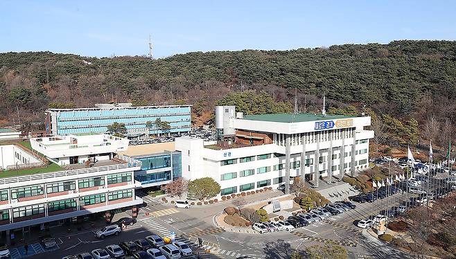 경기도청 전경.