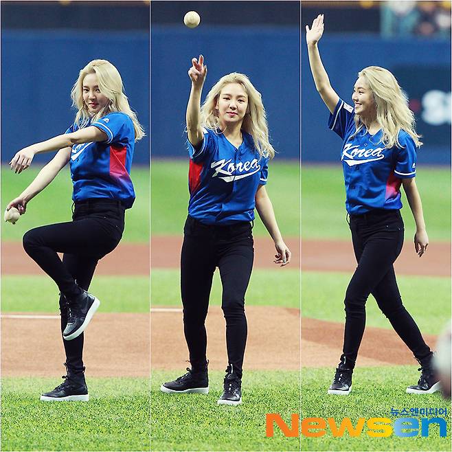 2017년 2월, ‘맨손 시구’ 효연

소녀시대 효연은 서울 고척 스카이돔에서 열린 WBC 대표팀과 쿠바의 평가전 경기의 시구자로 마운드에 올랐다. 글러브 없이 맨손으로 시구에 나선 효연은 집중력있게 안정적인 시구로 야구팬들의 박수를 받았다. 이날 WBC 대표팀은 7-6으로 쿠바에 2연승을 거뒀다.