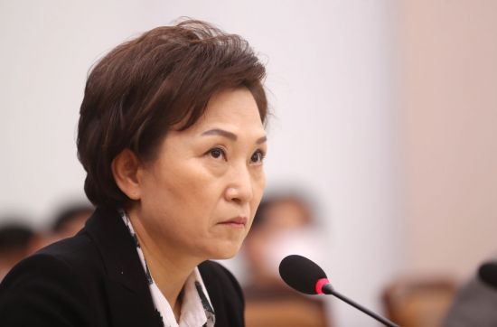 김현미 국토교통부 장관. [이미지출처=연합뉴스]