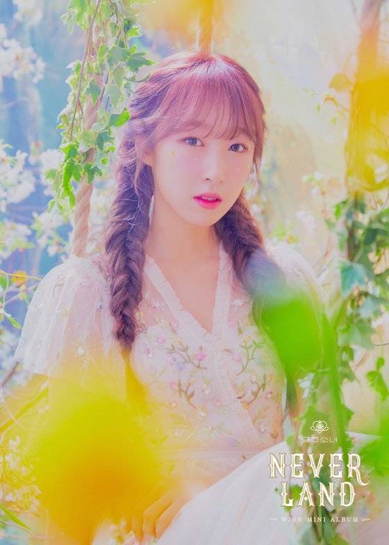 우주소녀 수빈
