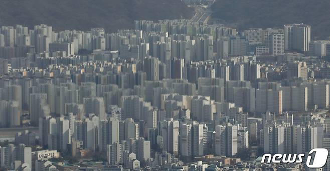 서울 도심 아파트 단지 전경.© News1 이동해 기자