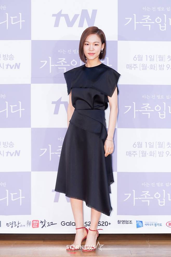 [★포토]한예리 '가족입니다, 기대하세요'