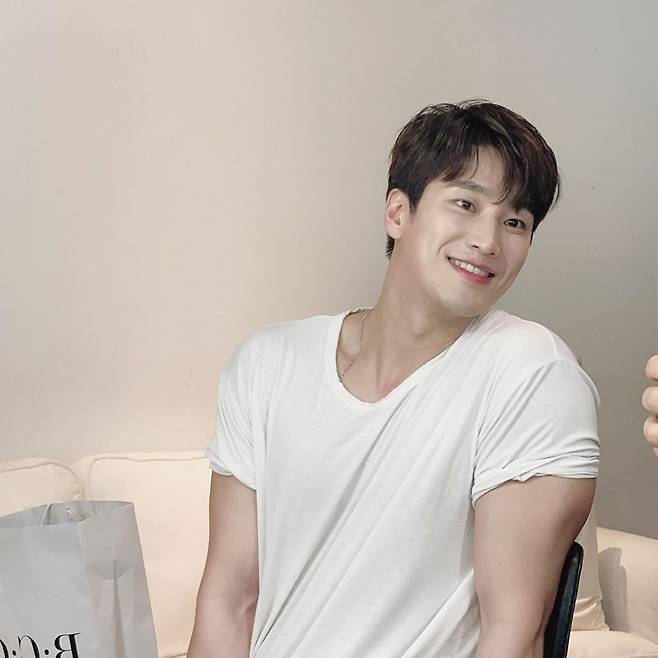 /사진=안보현 인스타그램