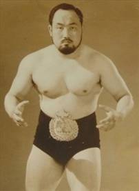 프로레슬링 주가를 올렸던 '털보' 장영철.