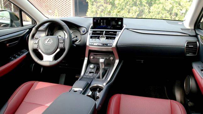 NX300h 인테리어. ⓒ렉서스 코리아