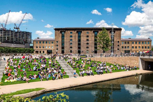 리젠트 운하와 센트럴 세인트 마틴스 대학 전경 /사진제공=김정후 박사